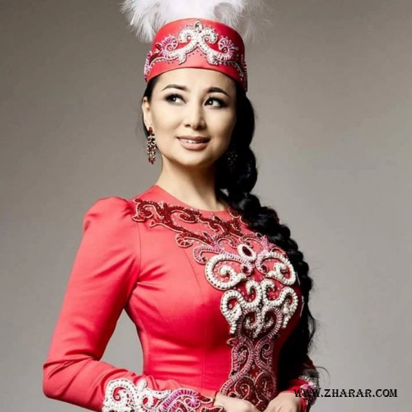 Дәретханада сперматозоидтары көп порно көру Жалаңаш Рокси