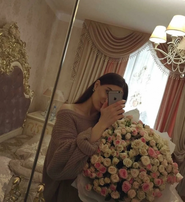 Жалаңаш қыздың жеке видеосы