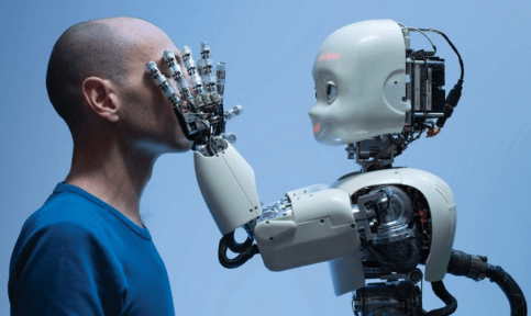 Құлтемір, махаббат, робот