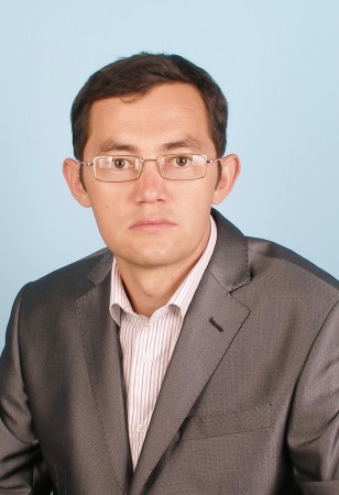 Асхат Өмірбаев